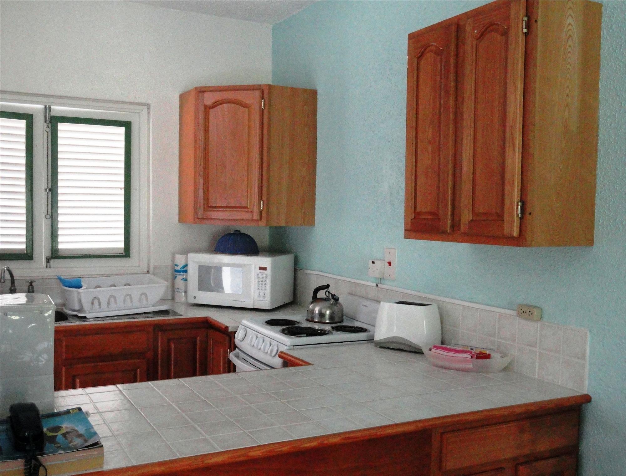Plum Tree Club Apartment Christ Church Bagian luar foto
