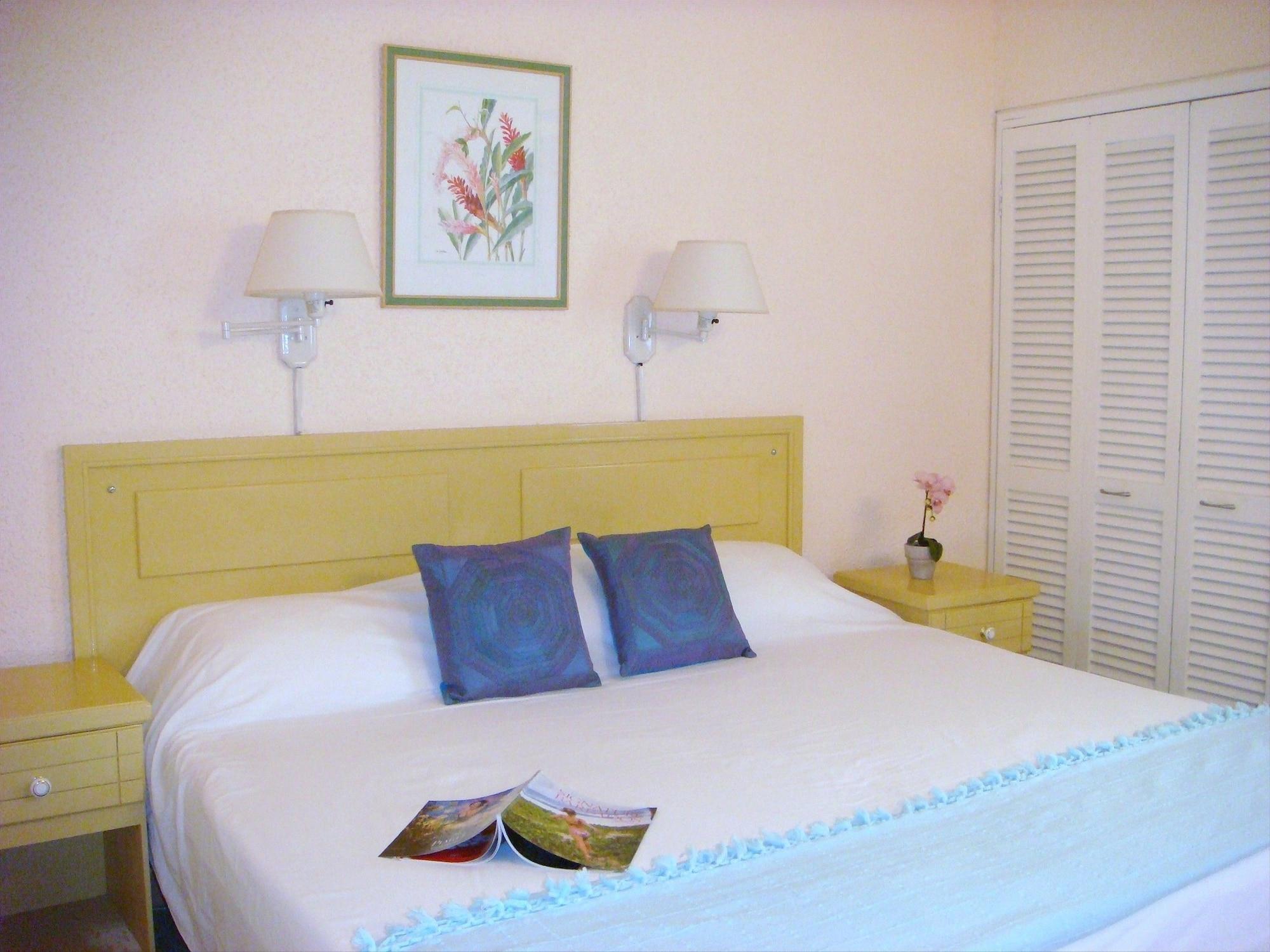 Plum Tree Club Apartment Christ Church Ruang foto