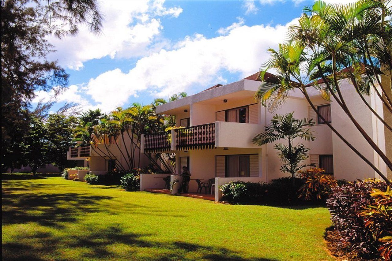Plum Tree Club Apartment Christ Church Bagian luar foto