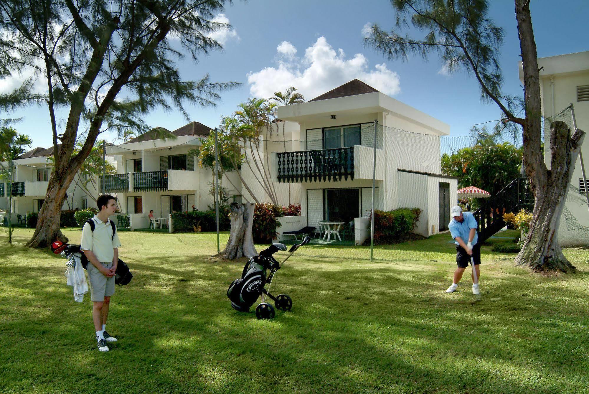 Plum Tree Club Apartment Christ Church Bagian luar foto
